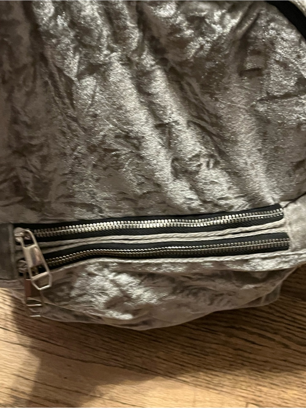 Madden Girl Silver Velvet Backpack - Picture 4 of 8